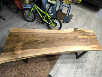 Konferenční stolek - 2