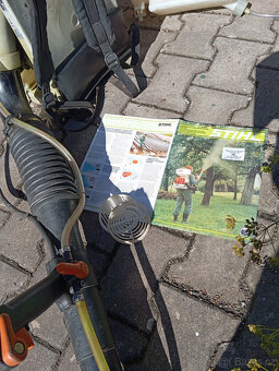 STIHL SR 420 - postřikovač, rosič a foukací čistič - 2