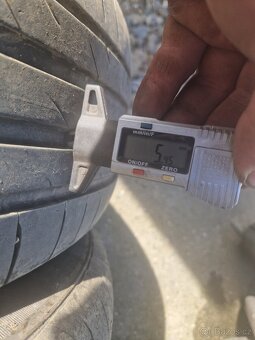 Letni pneu Nexen 215/60/16 - 2