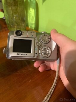 Olympus C-50 Zoom na nahradní díly nebo do sbírky - 2