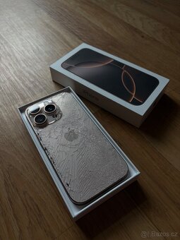 Apple iPhone 16 Pro 128GB číst - 2