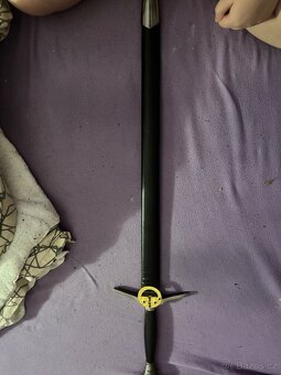 Prodám meč a kladivo - 2