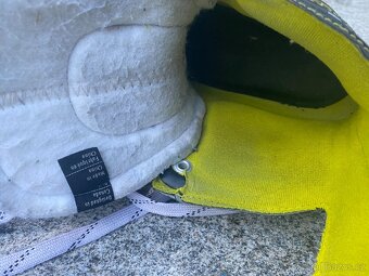 Hokejové brusle - 2