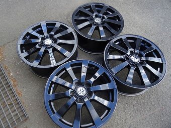 Alu disky Volkswagen, Škoda 17", 5x112, ET 46, šíře 7J - 2