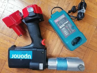 lisovací klešte UPONOR - KLAUKE - 2