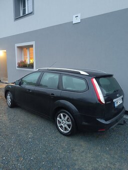 Ford focus 1.6 16v 74 kw LPG - 2