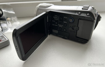 Digitální kamera Panasonic HDC-SD9 - 2