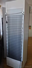 Prosklená lednice chladnice vitrína - 2