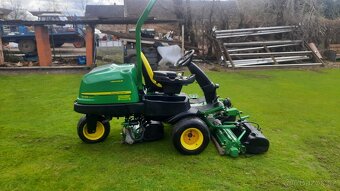 Vretenova sekacka John Deere 2500diesel hybrid hezky stav. - 2