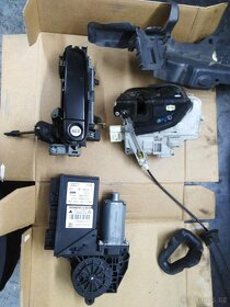 Audi A4 B7 dvere predni leve - 2