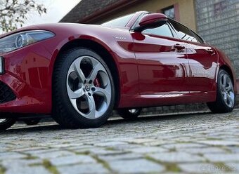 Alfa Romeo Giulia Veloce - kola/disky/sada R18, 5x110 - 2