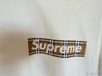 Supreme SS22 Burberry Bog Logo tee - 2
