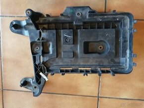 Držák autobaterie VW - 2