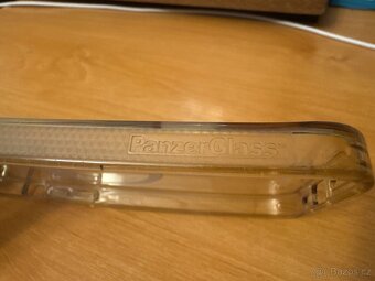 Pouzdro panzer Glass pro iPhone 15 pro max - 2