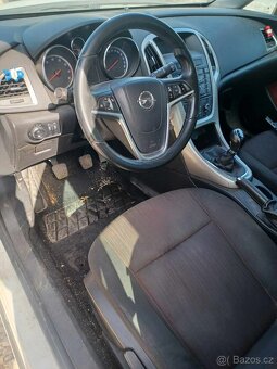 Rozpredam Opel Astra J ST 1.4 Turbo 88kw A14NET - 2