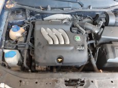 Skoda Octavia Combi 2,0i 85kW AQY 2001 - díly z auta - 2