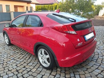 Honda Civic 9g 1.4 i-vtec 73kw, 20013, CZ původ - 2