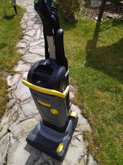 Karcher BR 30/4c čistič podlah - 2