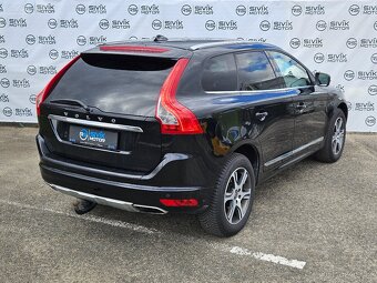 Volvo XC60 D5 158 kW AWD Summum XENON TAŽNÉ WEBASTO KEYLESS - 2