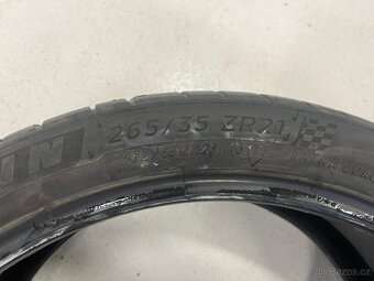 Letní pneu Michelin Pilot Sport 4S - 265/35 R21 - 2