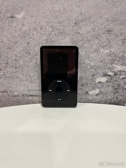 Apple iPod Classic 5th Generation 80 GB černý - 2