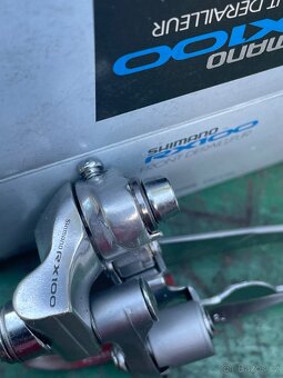 Přesmykač shimano - 2