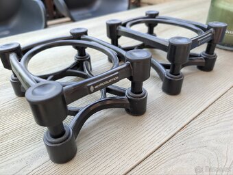 Isoacoustics ISO-155 - 2