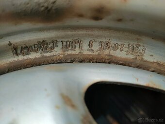 Prodám zimní pneu Goldline GLW1 165/70 R14 - 2