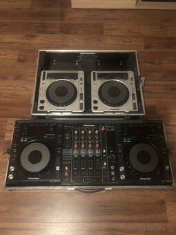 Prodám CDJ 850 + DJM 850 + Case - 2