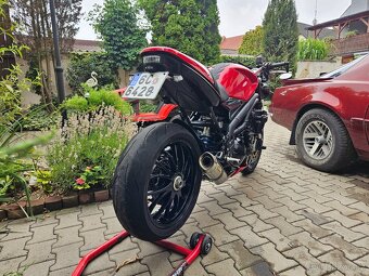 Triumph Speed triple 1050 - 2