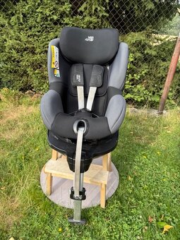 Autosedačka Römer Dualfix M i-Size (do 18 kg) - 2