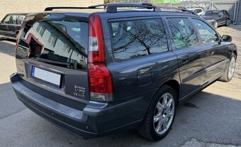 Volvo V70 AWD 2004 - 2