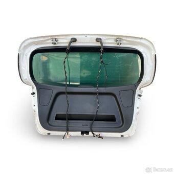 Páté dveře bíla LB9A Seat Altea XL Stylance r.v. 2013 - 2