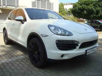 Porsche Cayenne 4.8i V8 ČR - 2