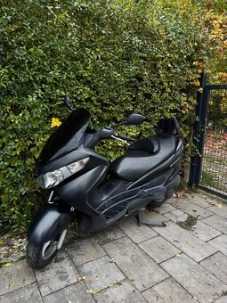 Skútr SUZUKI Burgman - 2