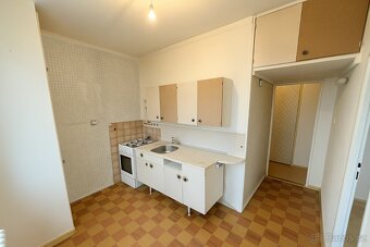 Prodej bytu 2+1 (58 m²) s balkonem, Karviná – Hranice - 2