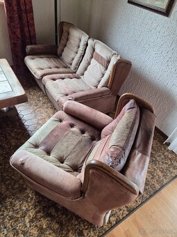 Stará kožená sedací souprava + stůl / set za odvoz - 2