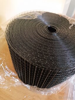 Ochranné pletivo proti ptákům pro solární panely 30,5 m - 2