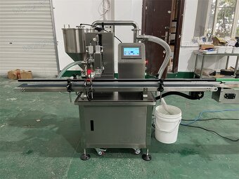 Stroj na plnění kapalin, automatický plnící stroj - 2