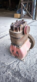 Dvoupístový kompresor - 2