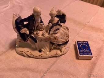 Porcelánová soška - 2