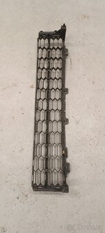 Středová mřížka nárazníku Škoda Superb 3 - 2