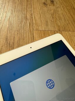 apple ipad 8. gen. 32gb +kryt - 2