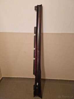 Pravá prahová lišta Audi A5 8T 2006-2017 - 2