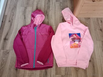 Dívčí oblečení velikost 134-140 - 2