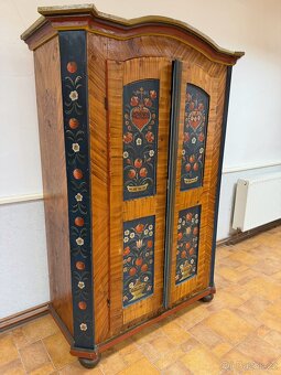 Selská ložnice s ručními malbami, komplet - 2