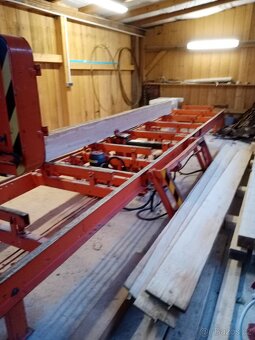 Kmenová pásová pila - 2