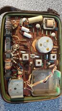 Staré rádia kufřík transistor - 2