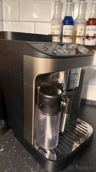 De Longhi Magnifica EVO - 2