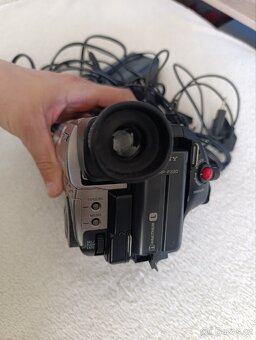 Videokamera Sony CCD-TR713 PAL - 2
